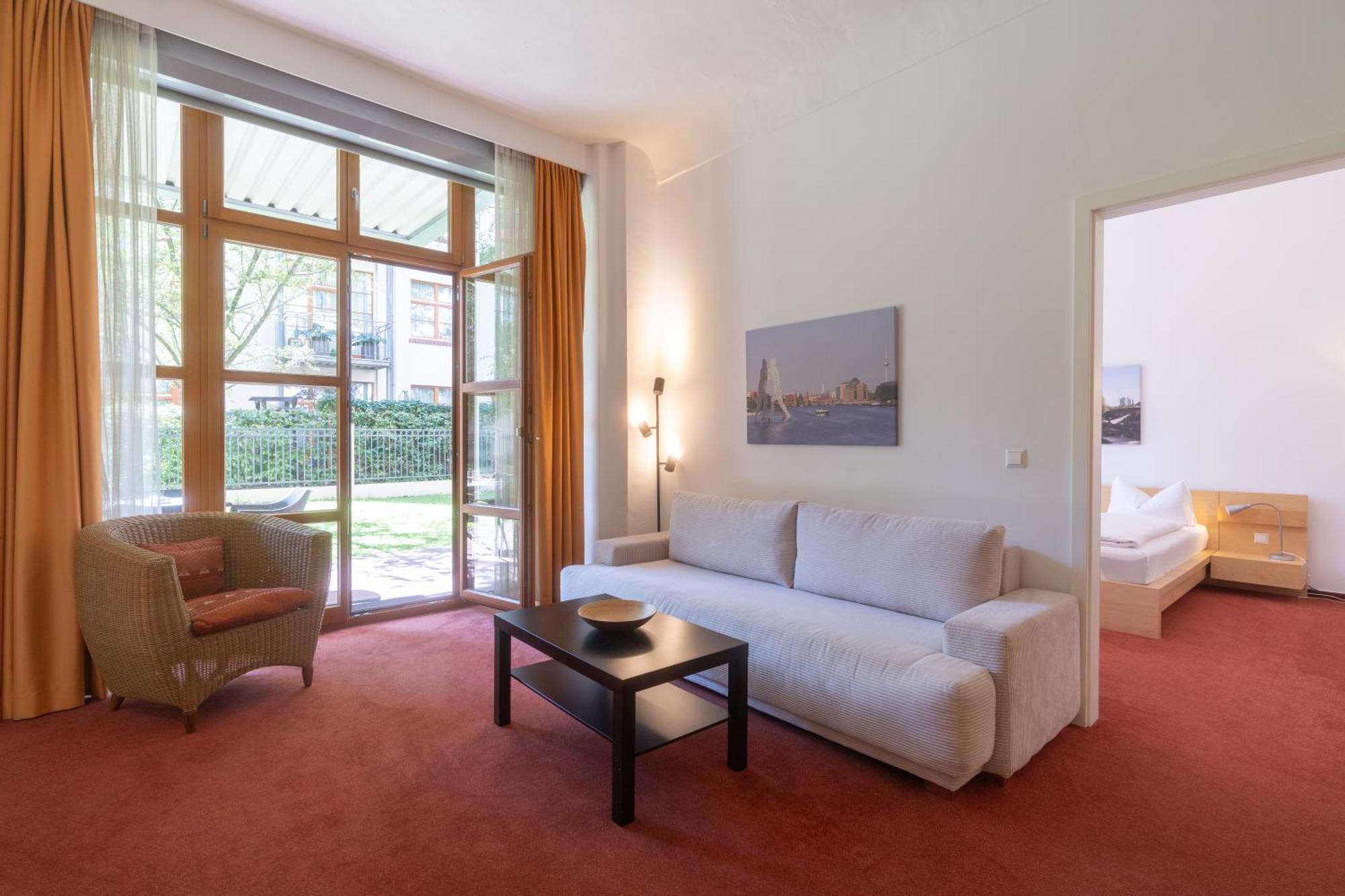 Standard Apartment,1756441102:JPEG